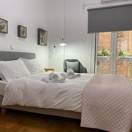 Mosaic Art Apartment In Plaka Atenas Exterior foto